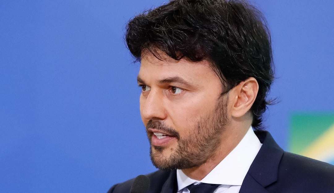 Fábio Faria se arrepende de ter levantado suspeitas sobre inserções eleitorais