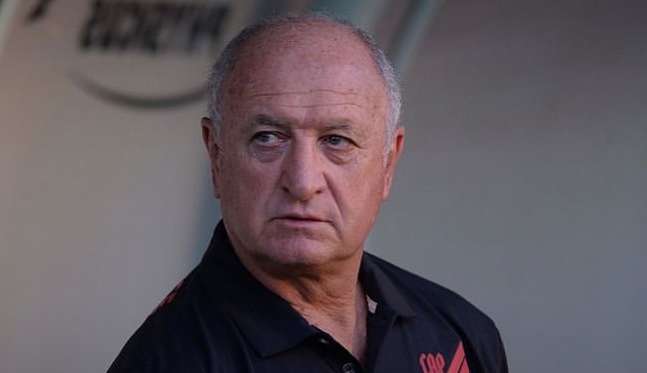 Felipão pede foco na reta final do Brasileirão após derrota na Libertadores