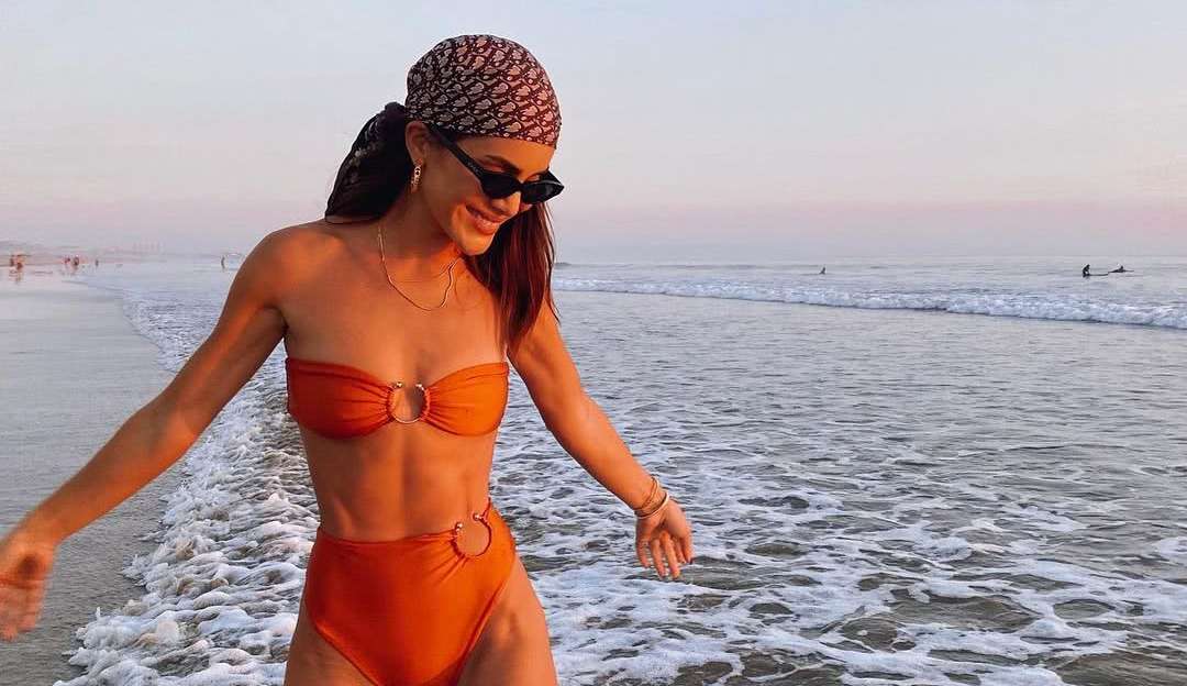 Confira as tendências de biquínis que irão dominar o verão