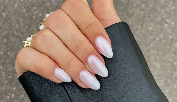 Confira dicas que ajudam no crescimento e fortalecimento das unhas