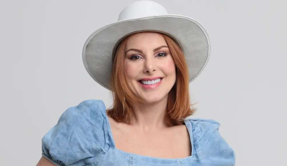 Fazenda 14: Deborah vence Prova de Fogo, e se torna dona do lampião