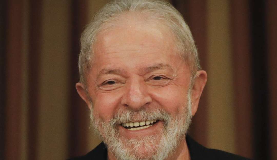 Vitória de Lula contra Bolsonaro gera queda no dólar