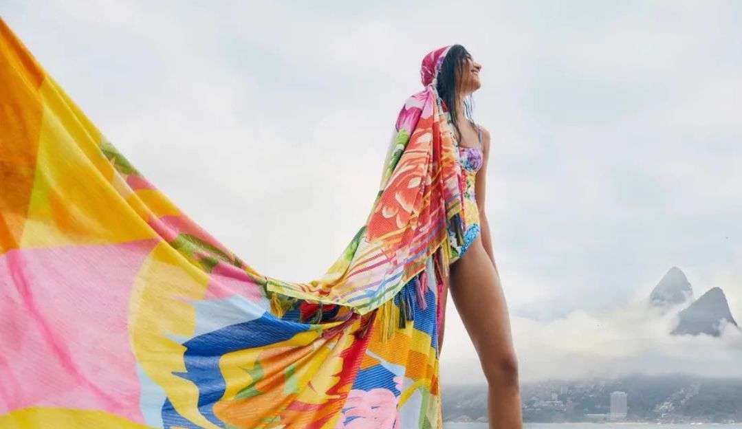 Marca Farm comemora 25 anos representando o Brasil no mundo da moda