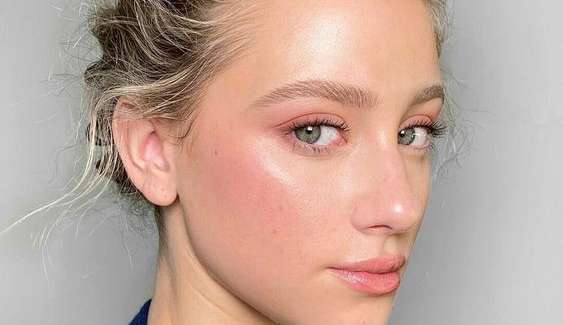 6 Itens de maquiagens veganas e multifuncionais para incluir na sua bolsa ou necessaire