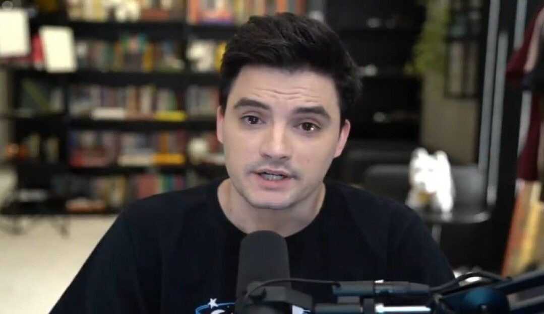 Felipe Neto cria projeto para defender processados pelo governo contra a liberdade de expressão