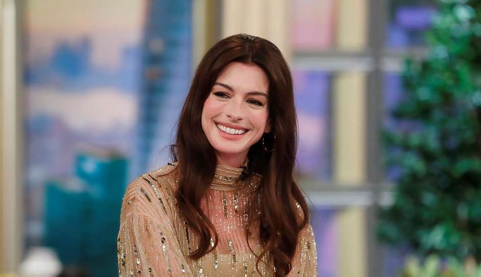 Anne Hathaway descarta ideia de O Diabo Veste Prada 2