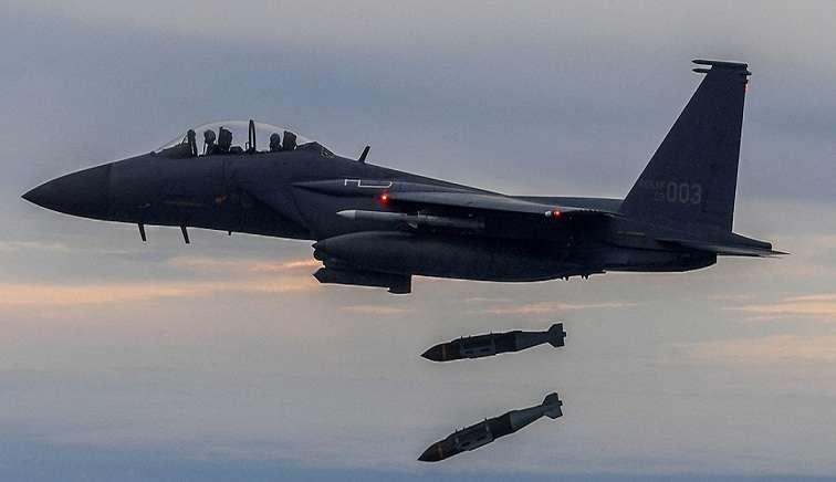 Coreias trocam disparos de mísseis em acusações de ‘invasão territorial’