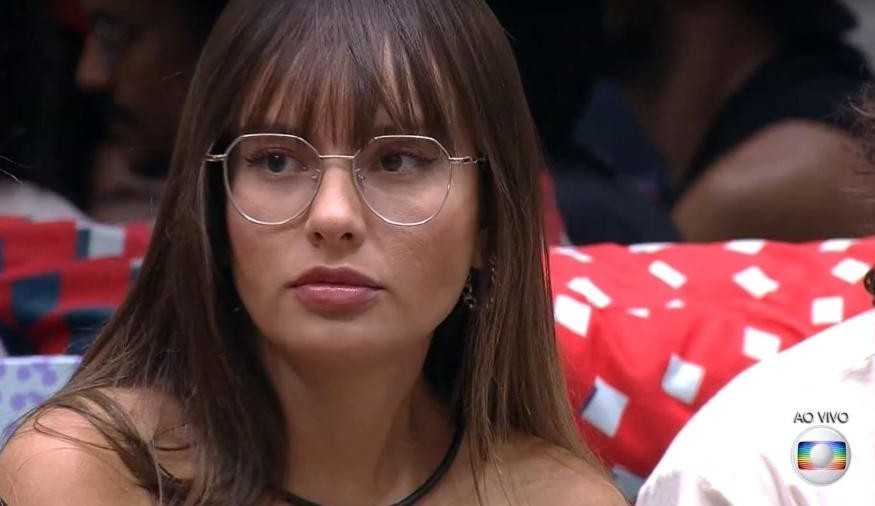 BBB 21: Após ser exposta por Tiago Leifert, Thaís chora e nega que tenha feito xixi na Prova do Líder