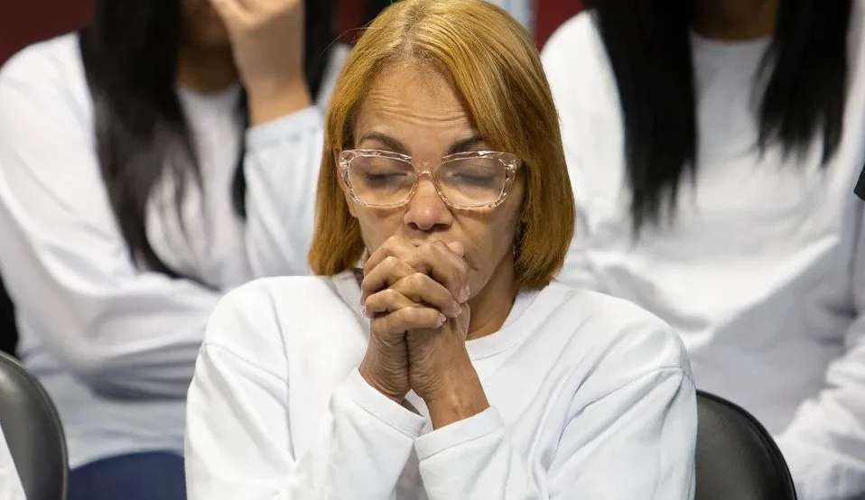 Flordelis é condenada a 50 anos pelo assassinato do marido