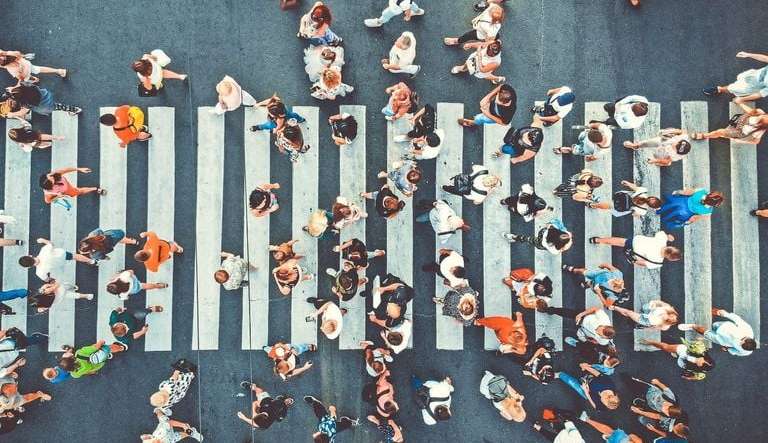 O mundo chega a 8 bilhões de habitantes. Veja mais estimativas da ONU