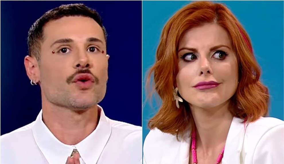 Deborah tenta invadir camarim de Alex na RecordTV