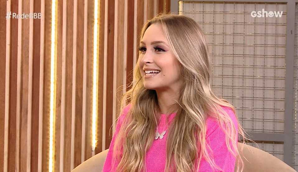 Carla Diaz revela no “/Bate-Papo BBB”/ que se apaixonou e acredita que Arthur será o próximo eliminado