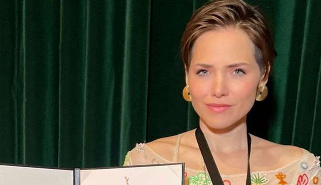 Letícia Colin é indicada ao Emmy Internacional 2022 na categoria Melhor Atriz