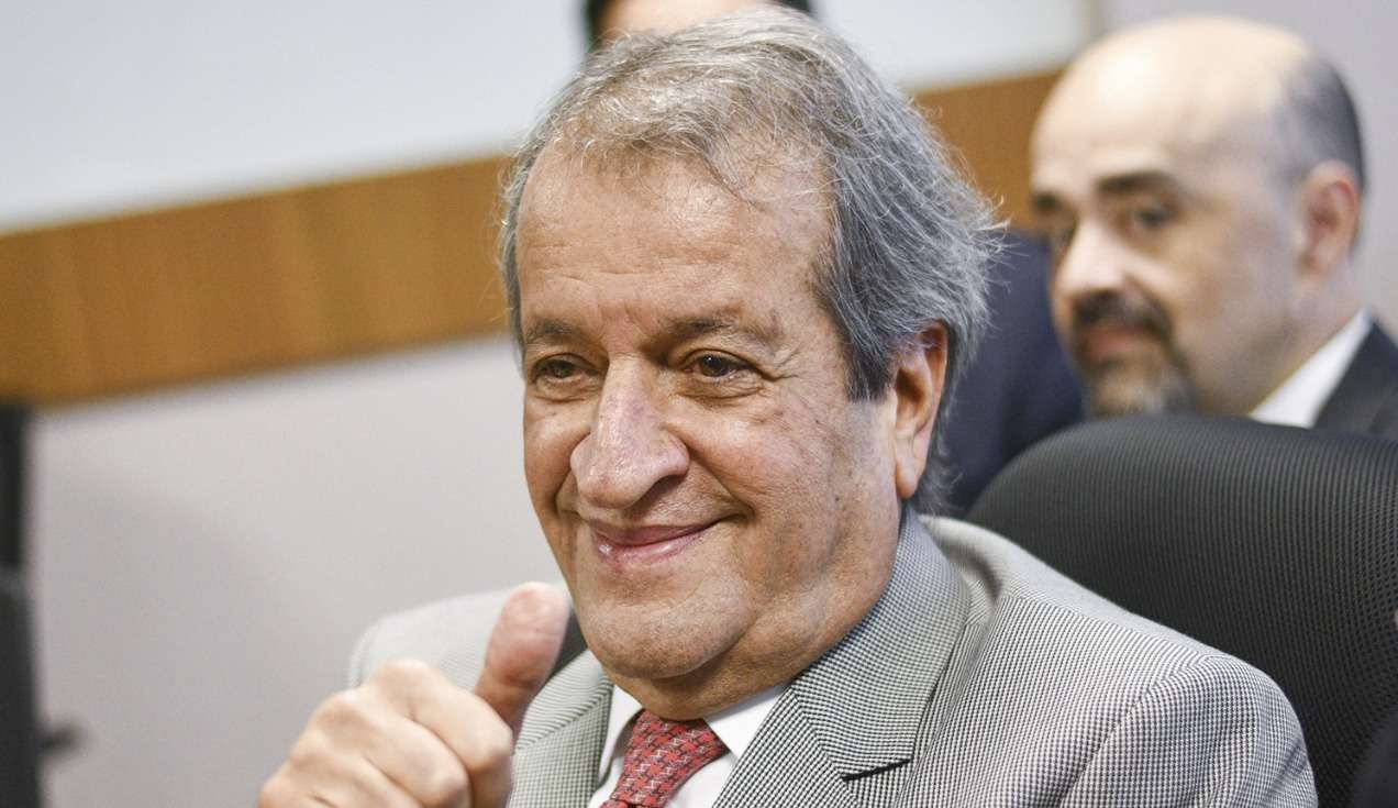 Ex-esposa relata que planeja revelar supostos crimes de Valdemar Costa Neto