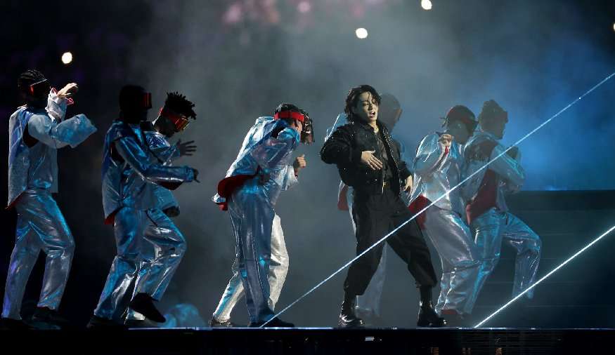 Jungkook revela falta de preparação e nervosismo na abertura da Copa do Mundo 2022