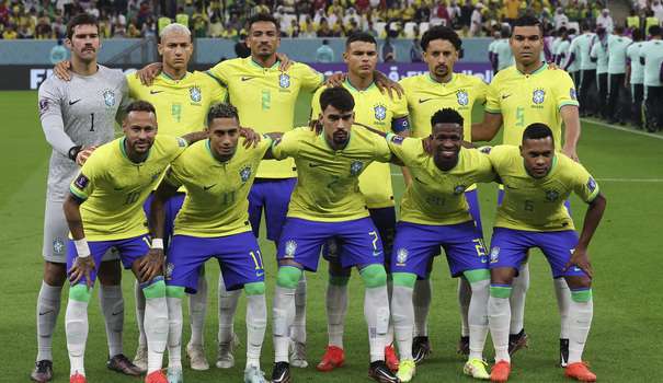 Brasil estreia na Copa com vitória sobre a Sérvia