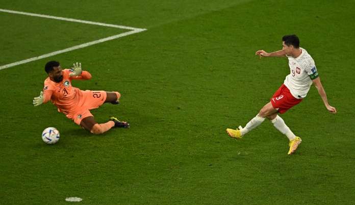 Polônia vence Arábia Saudita e sonha com classificação