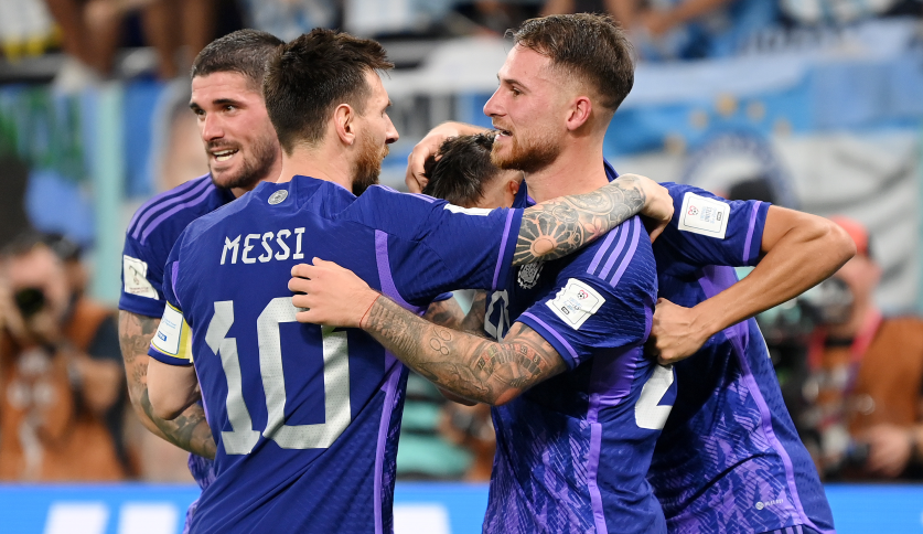 Argentina garante primeiro lugar do grupo C após estreia turbulenta