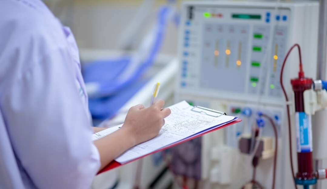 Busca por hemodiálise triplica após a pandemia da Covid-19