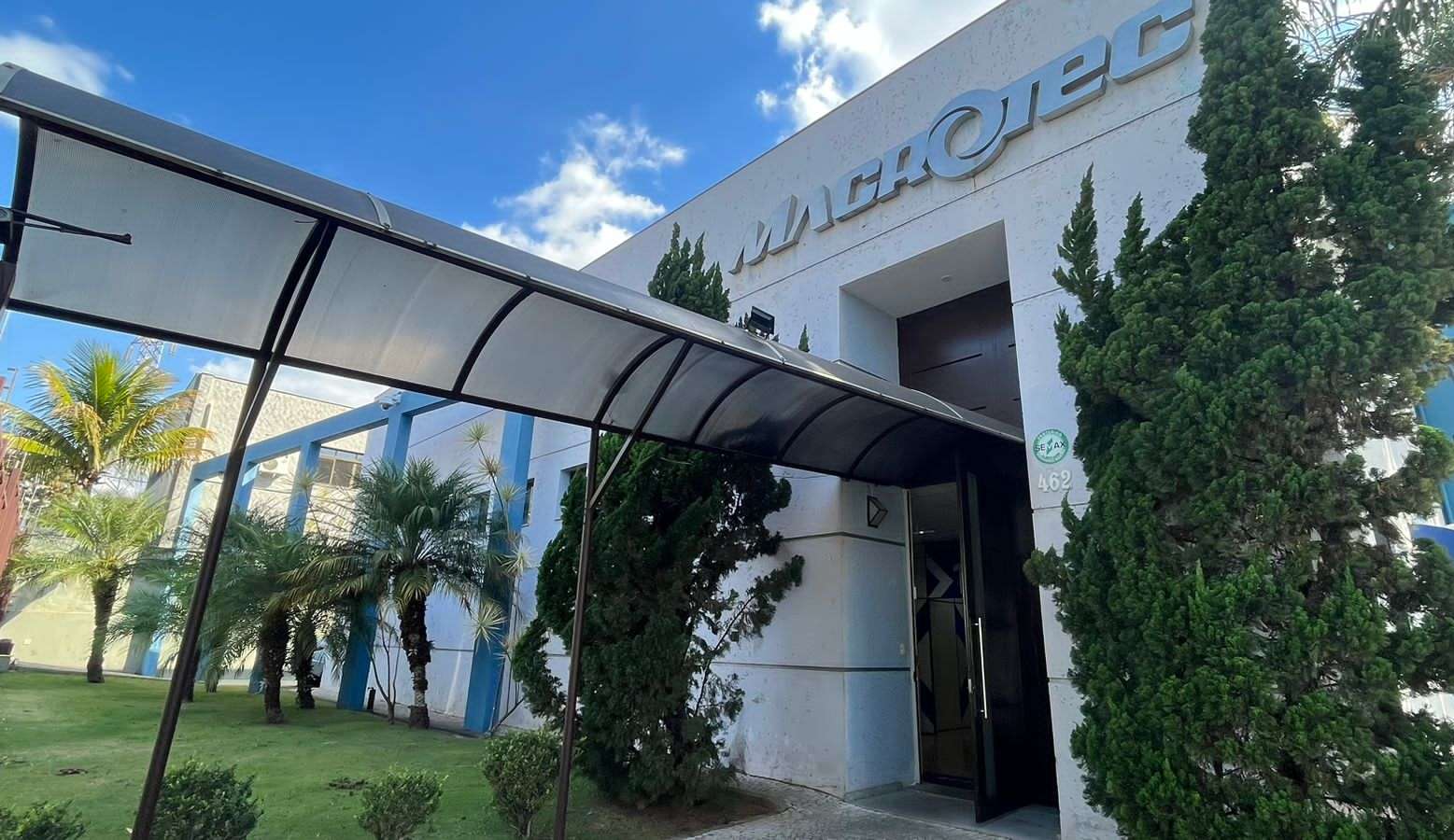 Macrotec é referência nacional em automação.