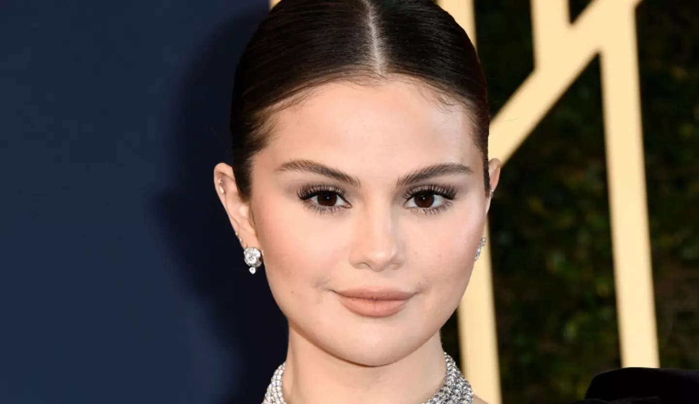 Selena Gomez confirma que está trabalhando em novas músicas