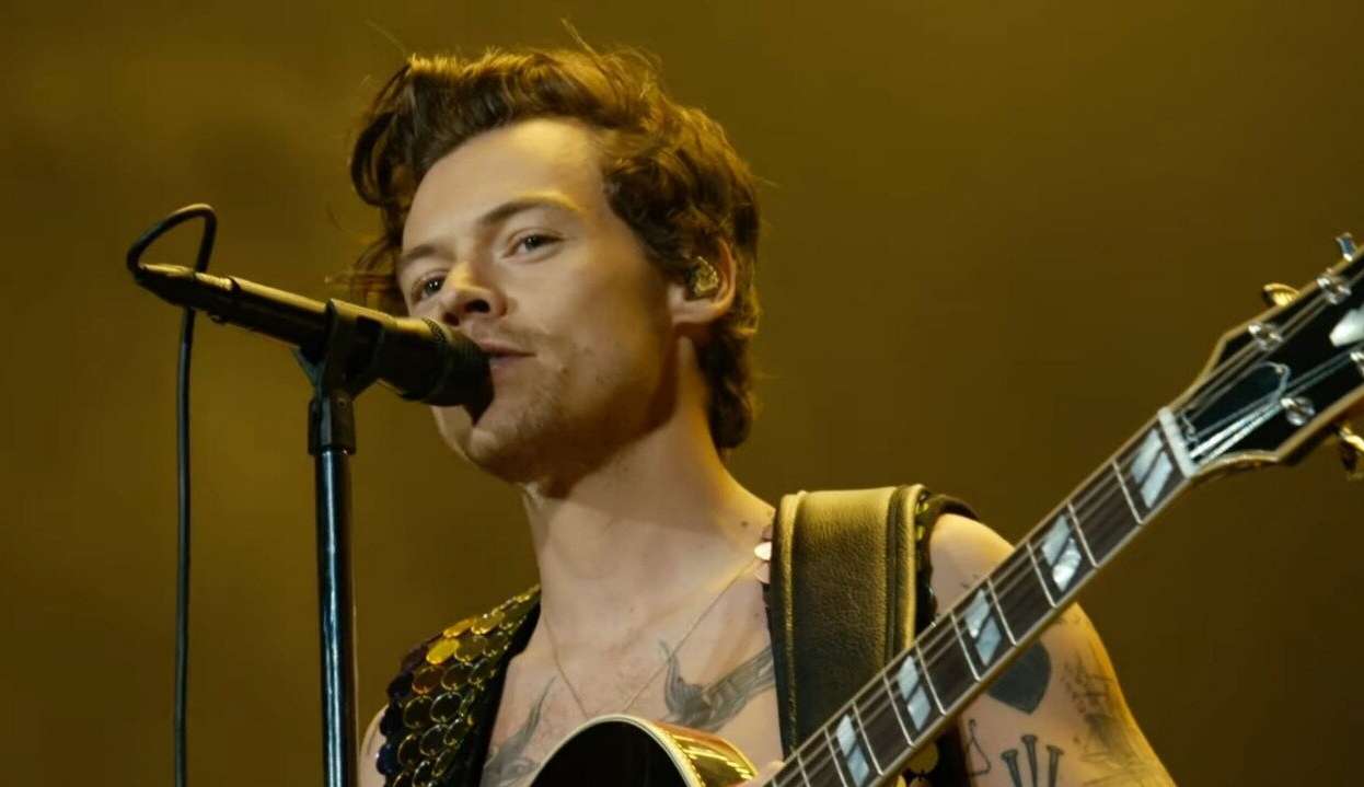 Van de Harry Styles é roubada no Paraná