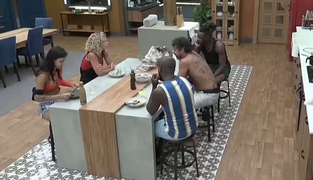 A Fazenda 14: peões se divertem ao relembrarem rivalidades da edição