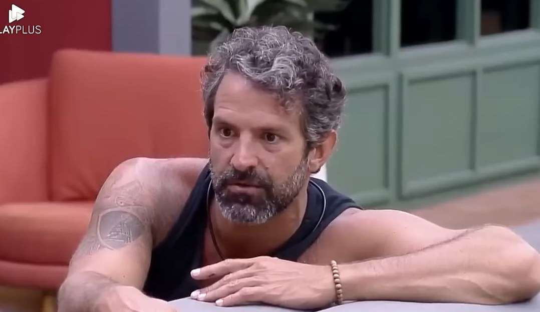 A Fazenda: Iran e Pelé relembram experiência no trato de animais