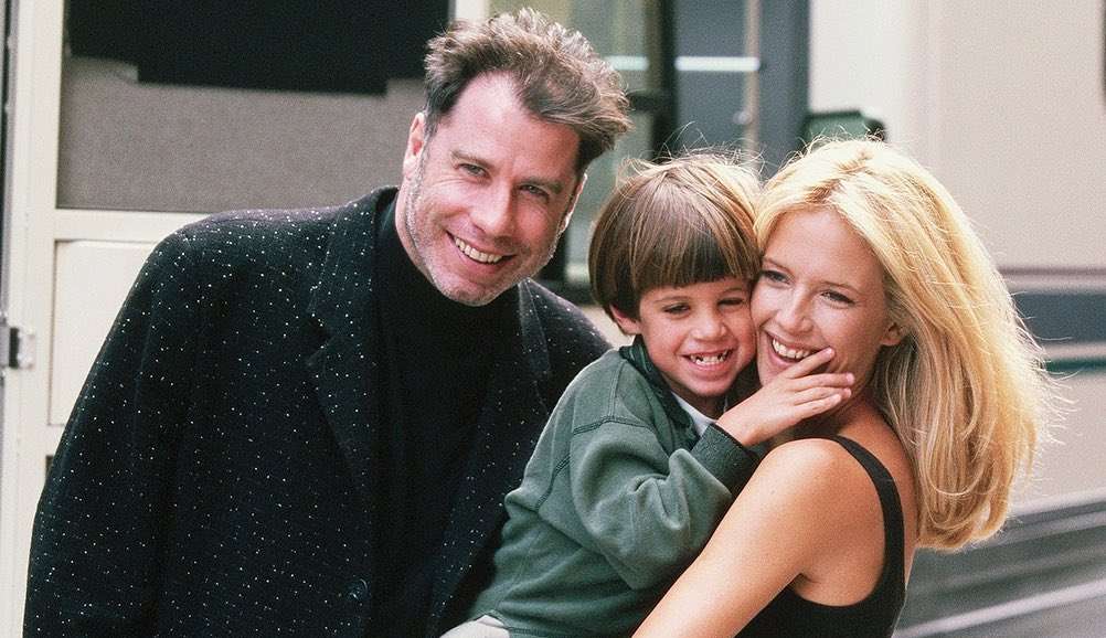 John Travolta enfrenta dificuldade para vender mansão que comprou com Kelly Preston