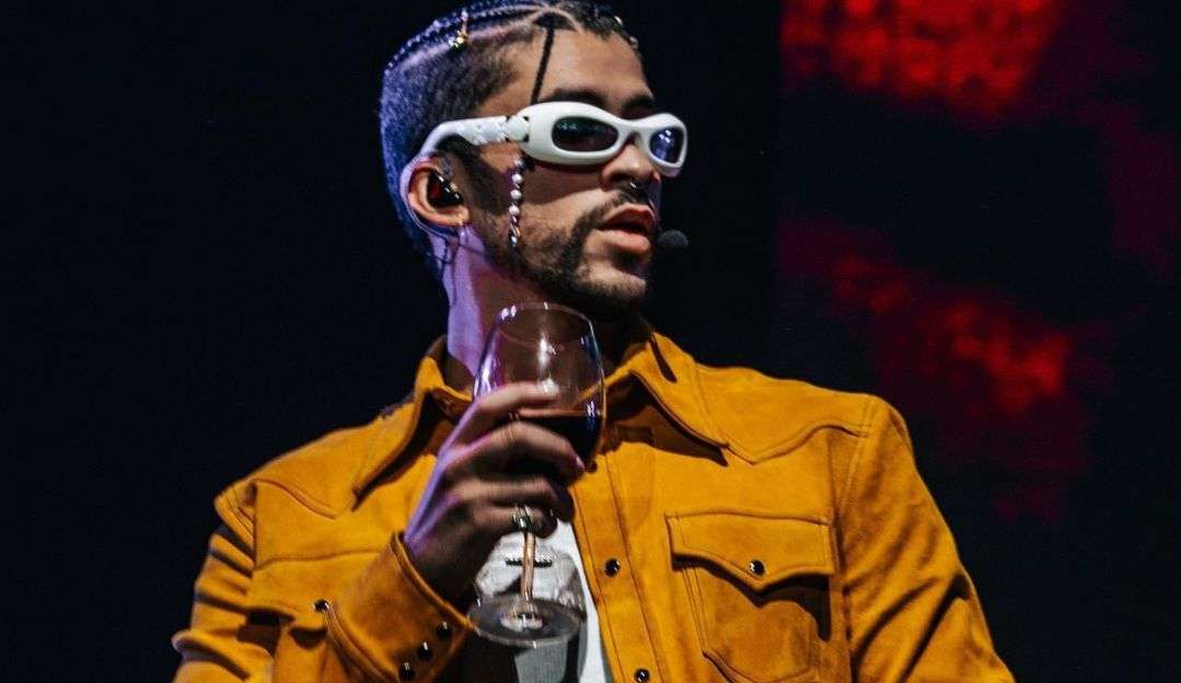 Bad Bunny quebra recorde de arrecadação com a “World’s Hottest Tour”