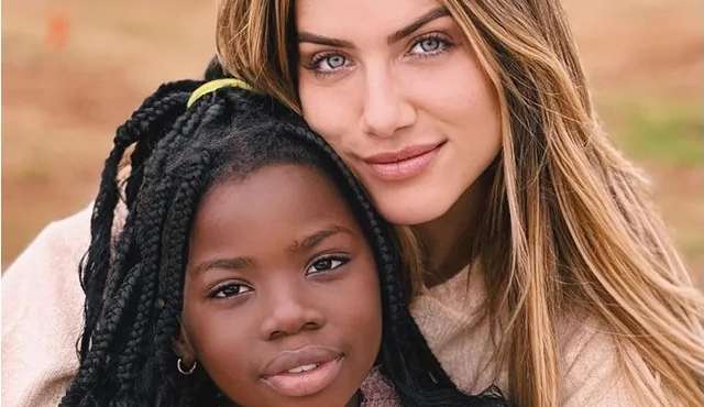 Giovanna Ewbank compartilha transformação no visual da filha Títi