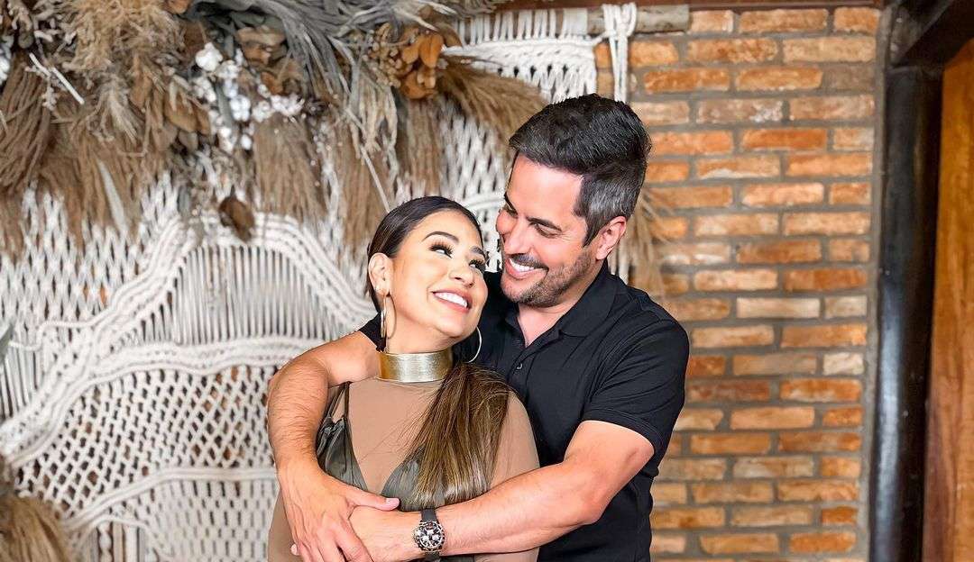 Simone Mendes recebe carinho do marido após gravação de DVD solo
