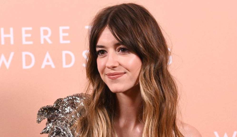 Daisy Edgar-Jones interpretará Carole King em cinebiografia da cantora