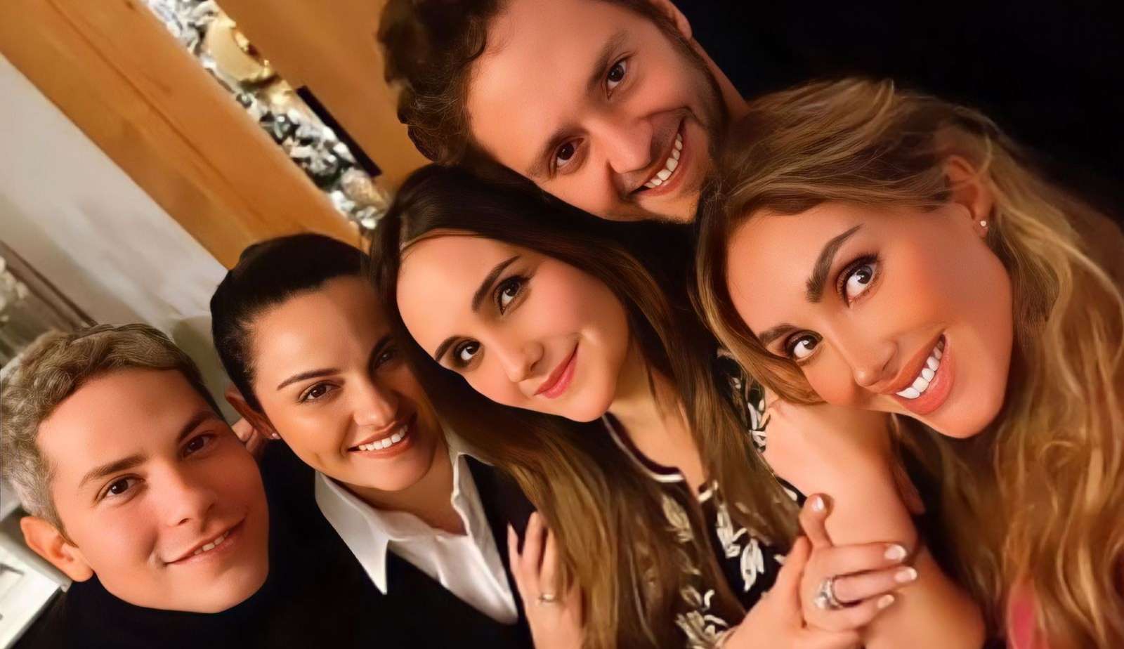 Integrantes do RBD deletam conteúdo das redes sociais e rumores de retorno ganham força