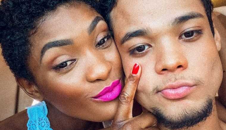 Erika Januza comemora 1 ano de namoro com Juan Nakamura