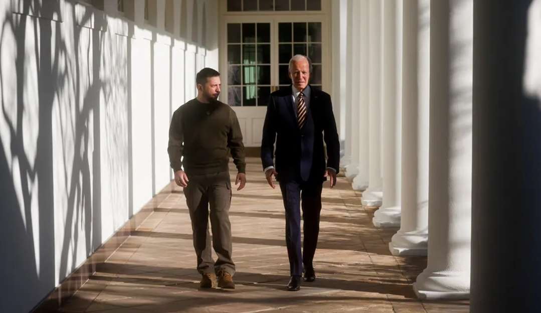 Volodymyr Zelensky chega aos EUA para encontro com Biden em visita histórica