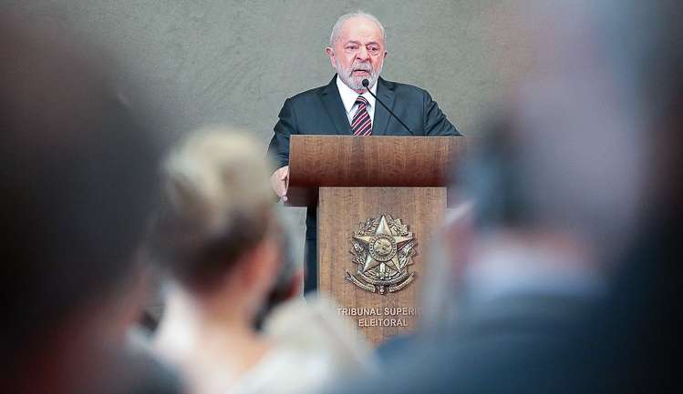 Lula não vai se mudar para a Granja do Torto antes da posse