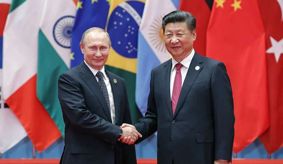 Biden mantém TikTok e WeChat, na mira após revoga a suspensão dos apps