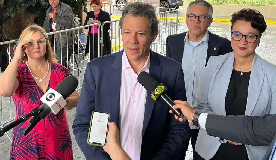 Rita Serrano é anunciada como presidente da Caixa e Tarciana Medeiros vai presidir o Banco do Brasil