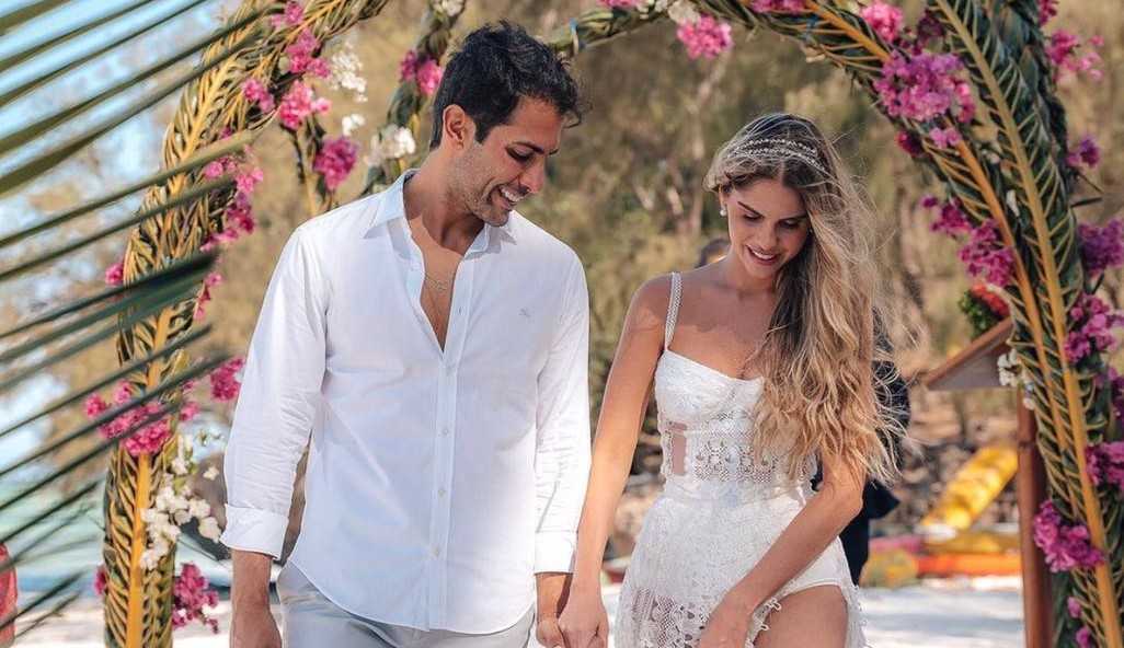 Bárbara Evans e Gustavo Theodoro se casam novamente em viagem à Tanzânia