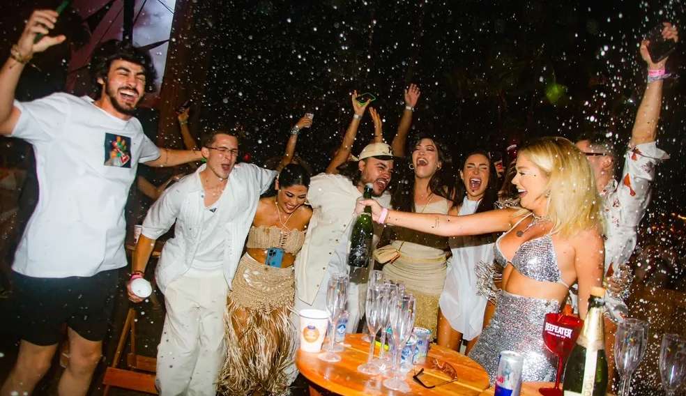 Confira os famosos que prestigiaram o revellion 2023 em Pernambuco