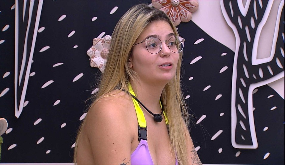 BBB 21: Após Gilberto voltar do Paredão, Viih Tube puxa assunto e elogia o brother: “/Você tem uma escuta muito boa”/