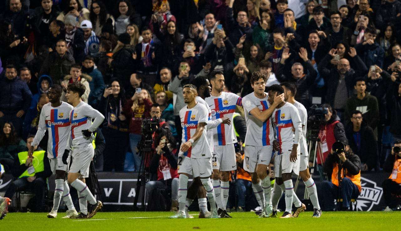 Com gol de Raphinha, Barcelona avança na Copa do Rei na prorrogação