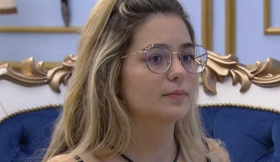BBB21: Viih Tube comenta sobre Festa do Líder e diz: ‘Idealizei entrar de mãos dadas com a Thaís’