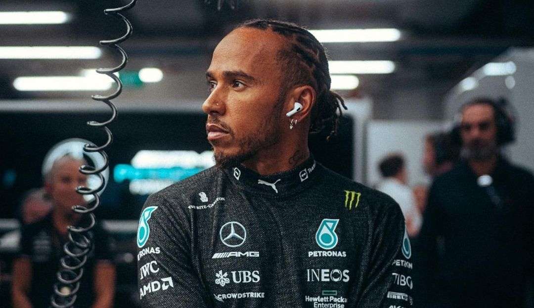 Hamilton permanece na Mercedes para temporada 2024, afirma chefe da categoria