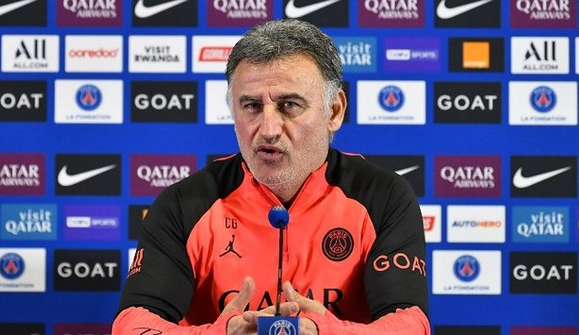 Christophe Galtier, técnico do PSG, fala sobre a possível renovação de Messi