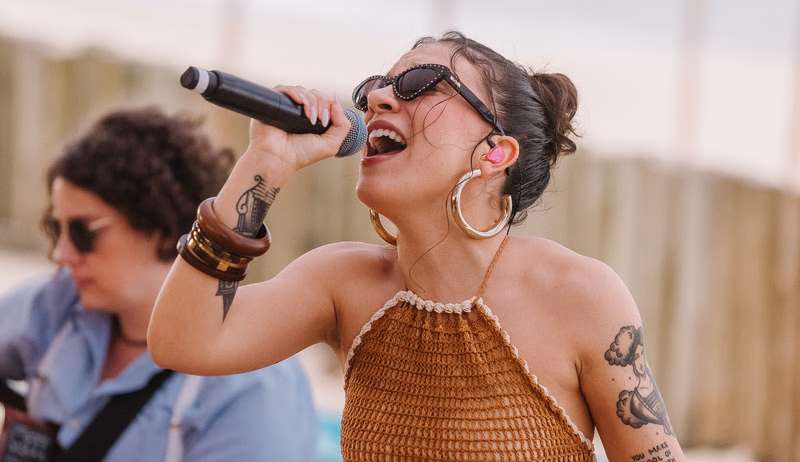 EP da cantora Priscilla Alcantara gravado no Luau Amazon Music já está disponível