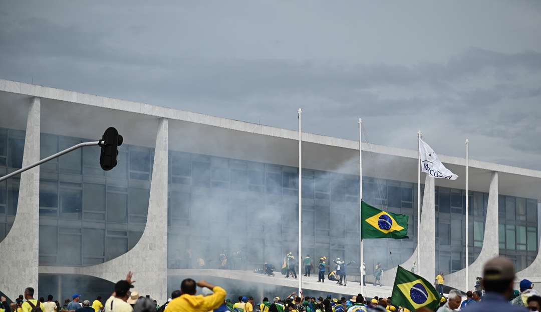 Ataques golpistas de 8 de janeiro afetam turismo arquitetônico do Distrito Federal
