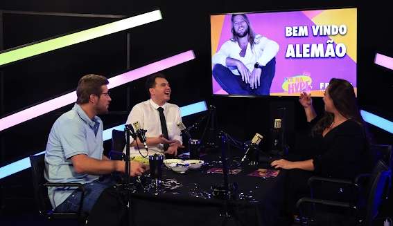 Diego alemão é o primeiro convidado do podcast “Tá na Hype”
