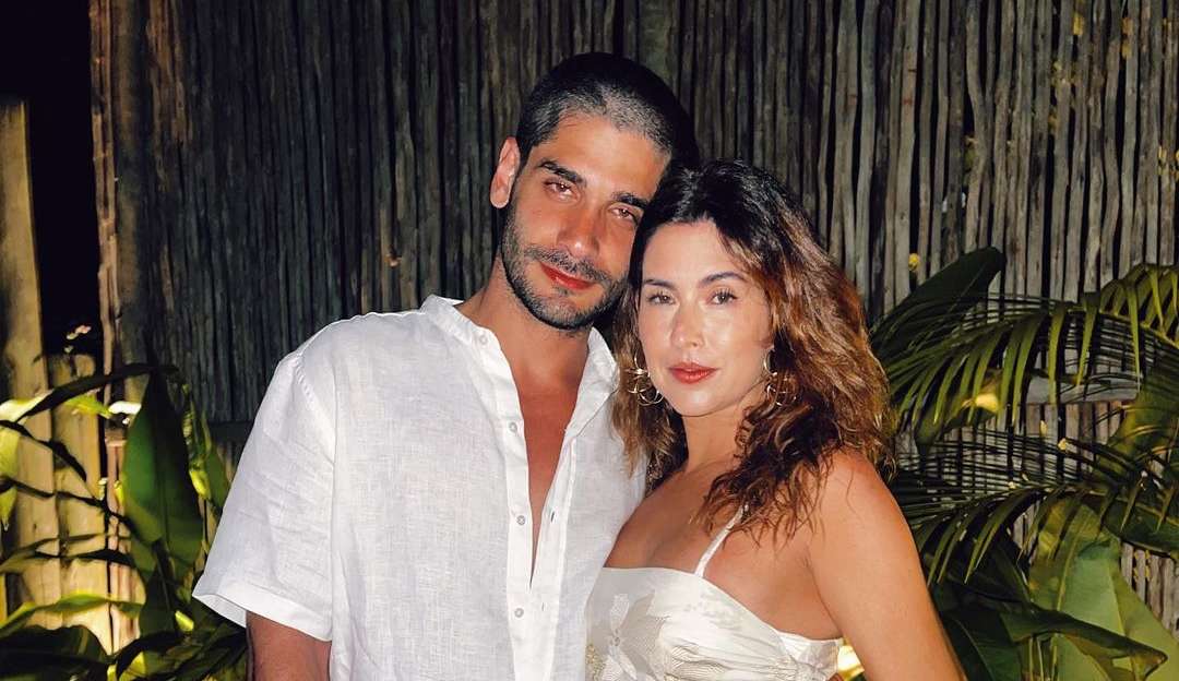 Fernanda Paes Leme faz post comemorando dois anos de relacionamento com noivo
